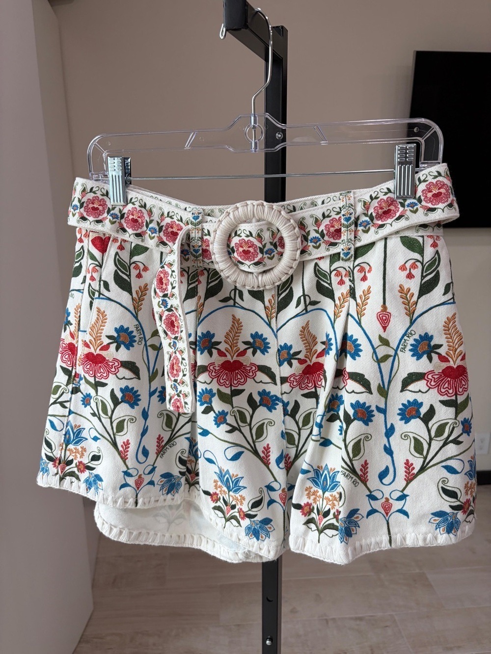 Farm Rio Fraga Print Shorts - Picture 2 of 7